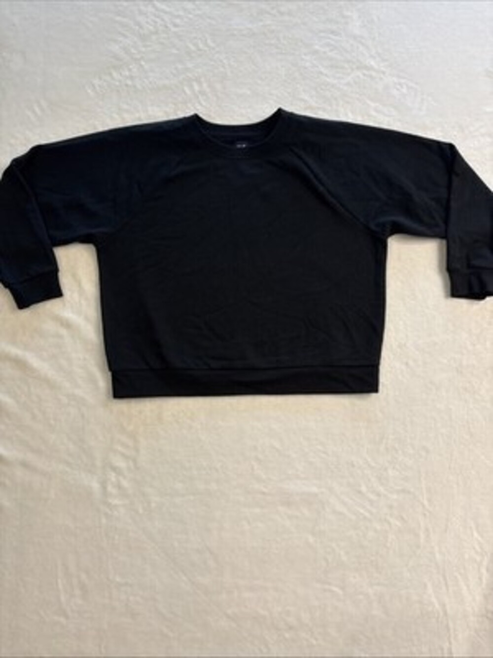 Gap Women’s Fleece Crew Neck, Size Large, Black, Crop Style